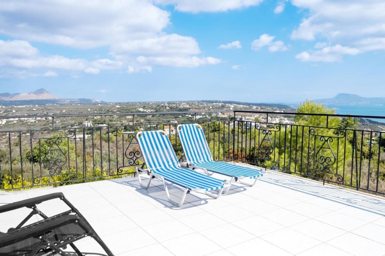 Villa Afroditi In Chania Near Airport With Private Pool, Free Wi-Fi, Souda Bay Views, Garden Oasis Kounoupidhiana Bagian luar foto