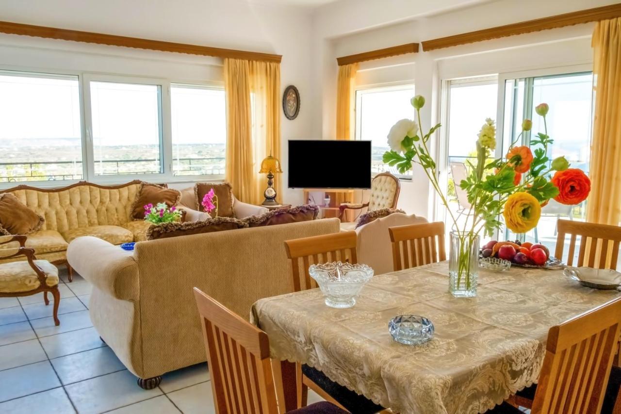 Villa Afroditi In Chania Near Airport With Private Pool, Free Wi-Fi, Souda Bay Views, Garden Oasis Kounoupidhiana Bagian luar foto